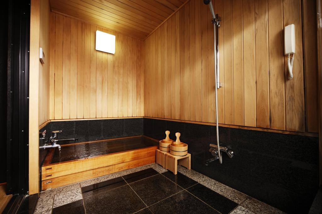 Auberge Suzukane Коріяма Екстер'єр фото
