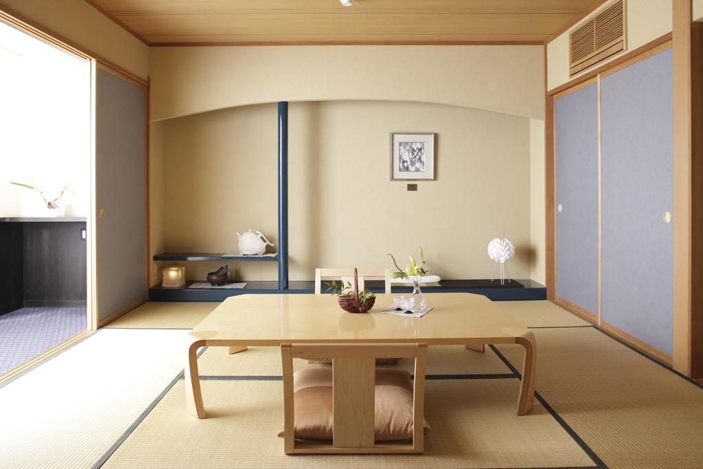Auberge Suzukane Коріяма Екстер'єр фото