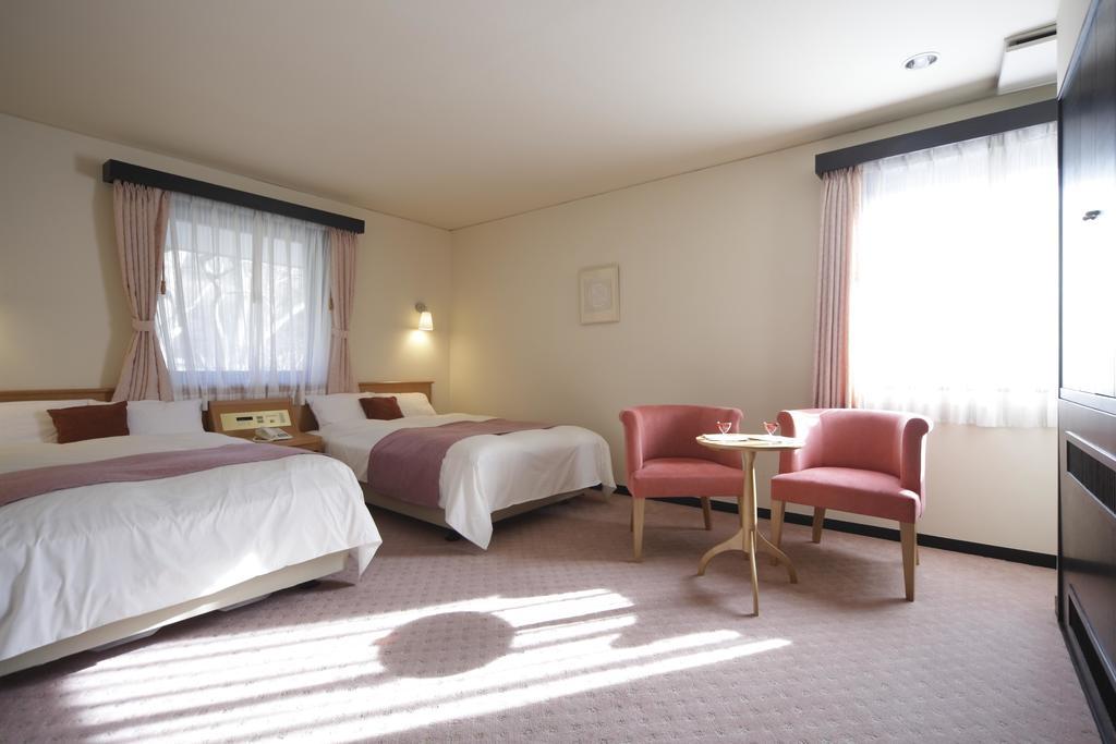 Auberge Suzukane Коріяма Екстер'єр фото