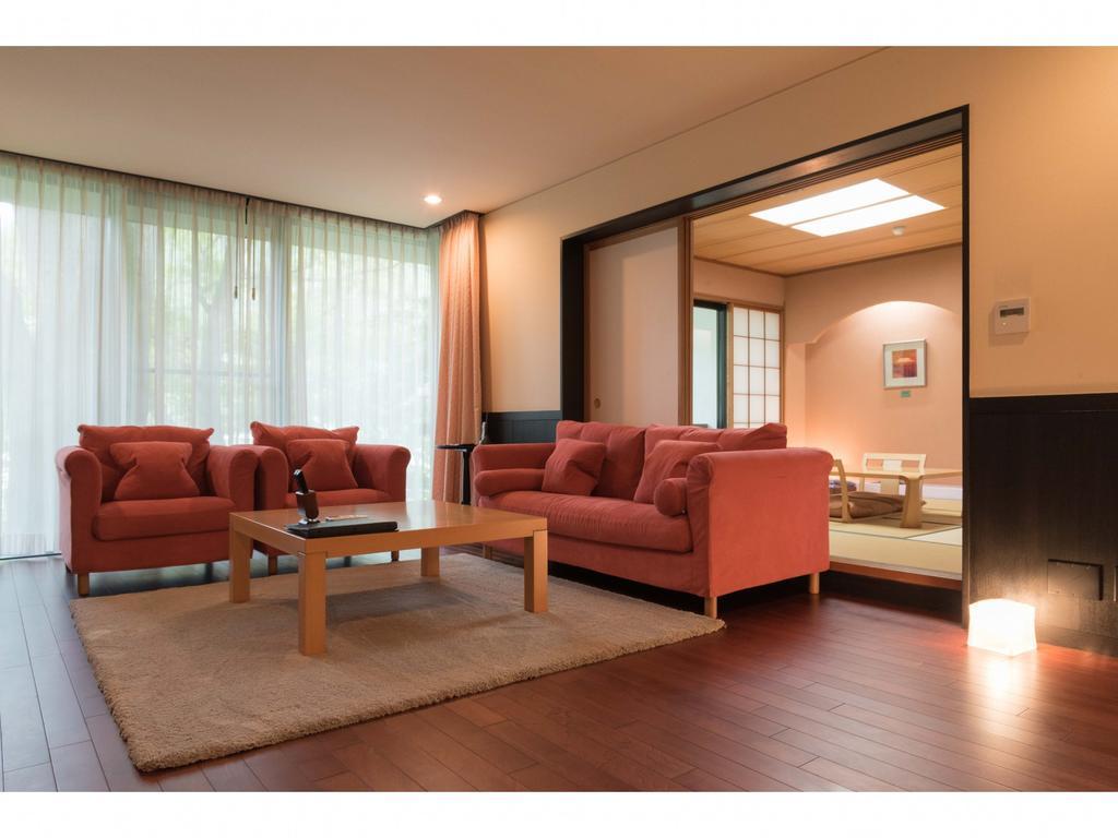 Auberge Suzukane Коріяма Екстер'єр фото